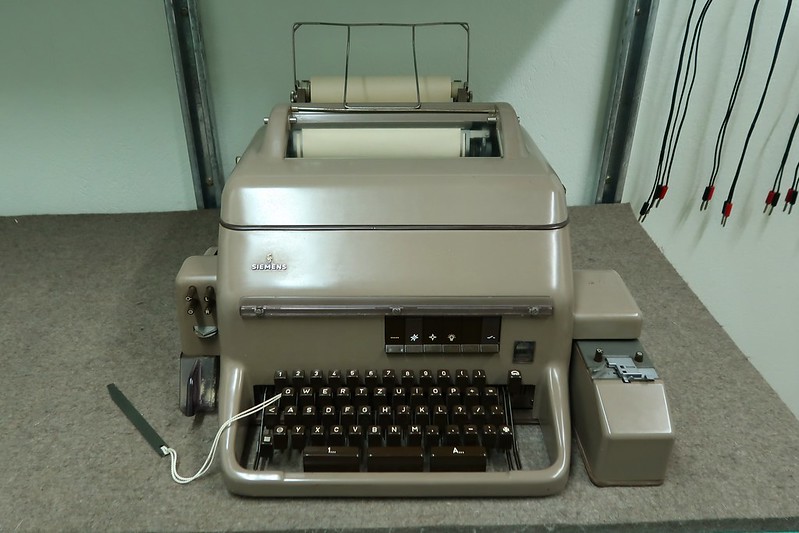 Picture of a Siemens Teleprinter